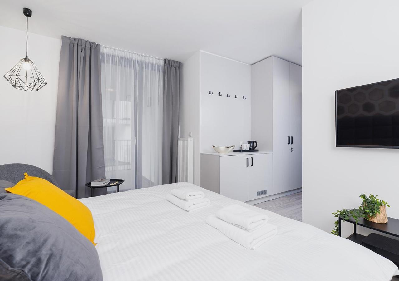 Wow! Aparthotel By Krakowmyplace Esterno foto
