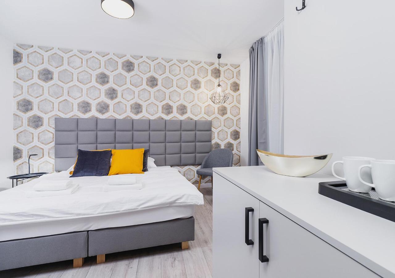 Wow! Aparthotel By Krakowmyplace Esterno foto